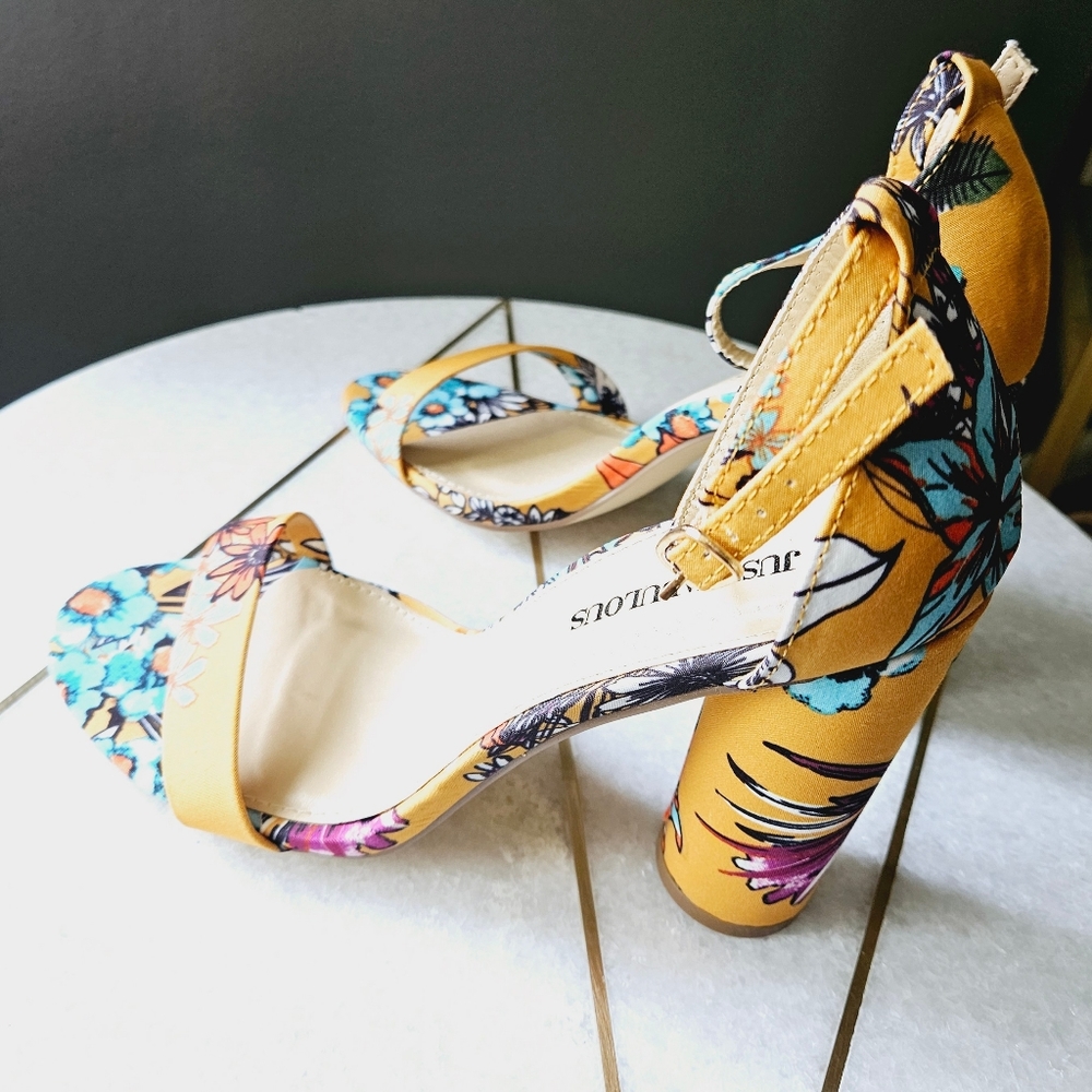 Never been worn! 4 inch Spring/Cylinder Floral Heel size 7M.  Ankle Strap